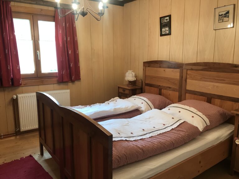 E92BAA9B 2B0F 4903 8C77 BB010EAF2E36 768x576