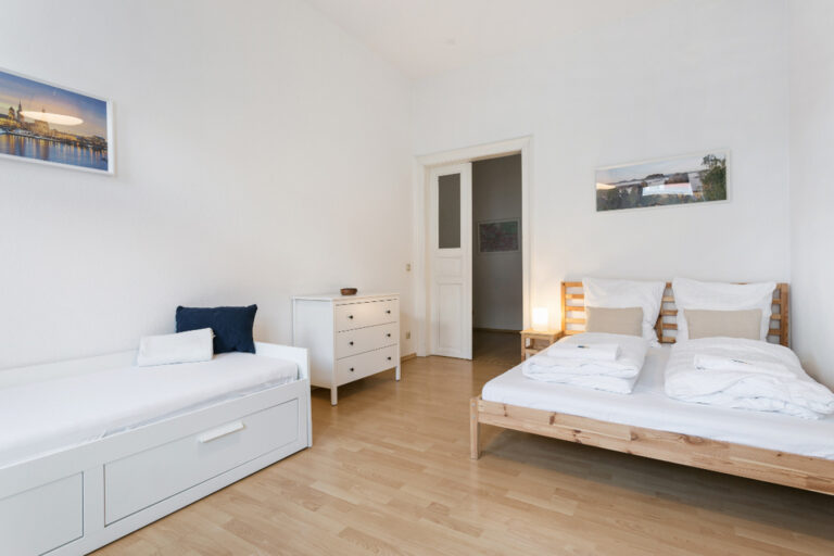 schlafzimmer1 768x512
