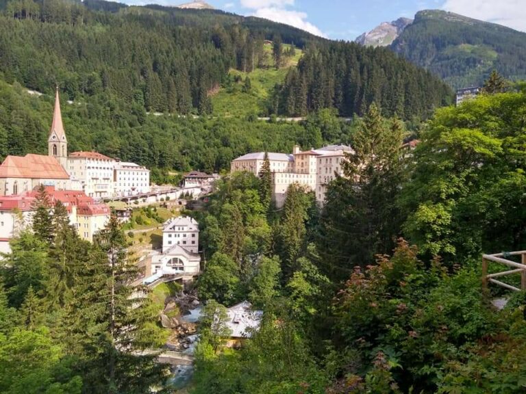 FB IMG 1640514547391 768x576