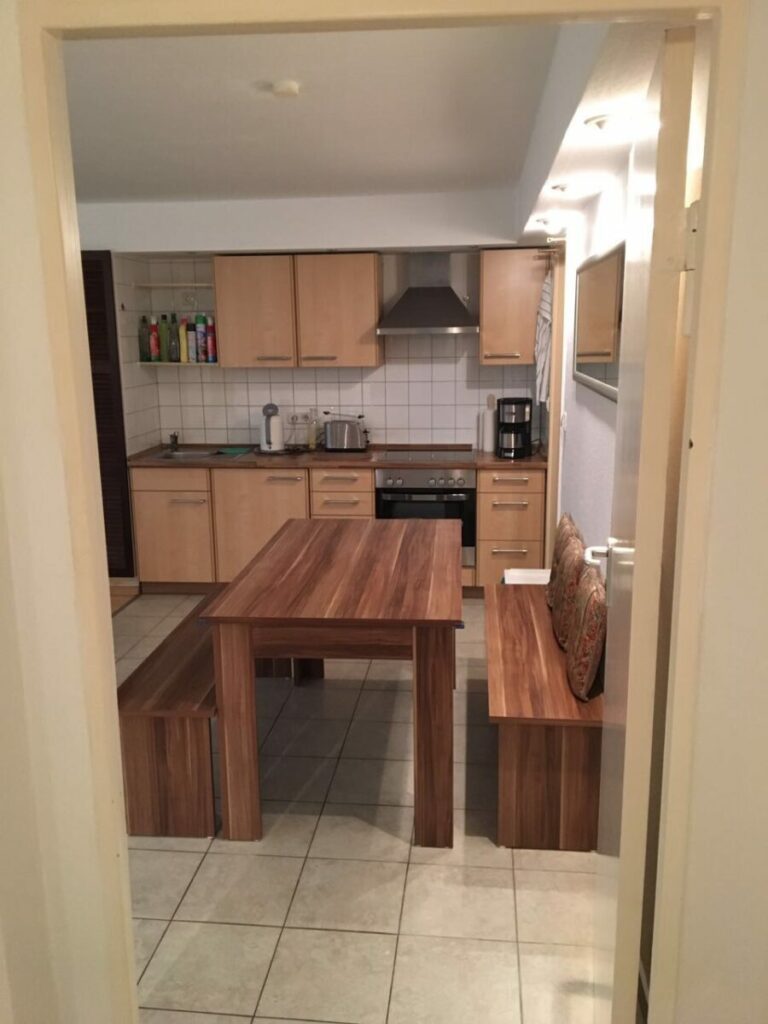 120DFD73 4916 4891 A811 5CD9194435AB 768x1024