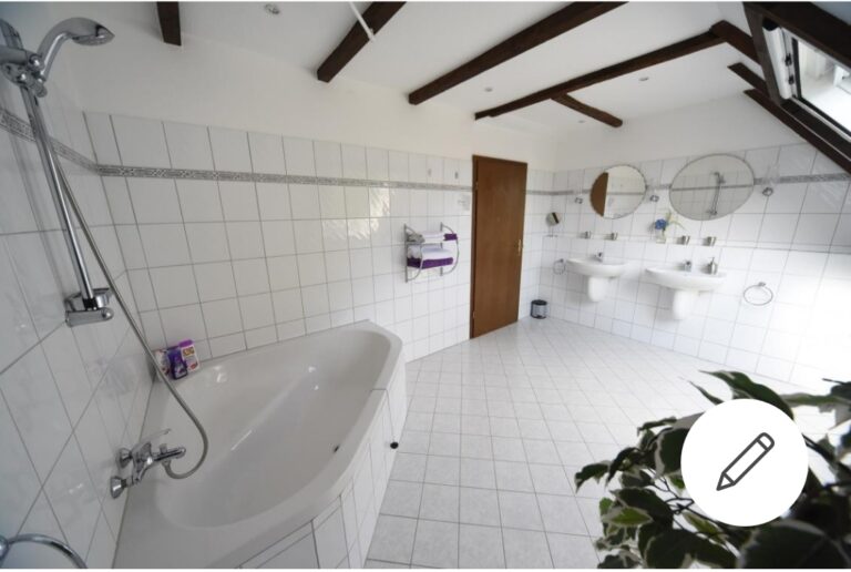 20200618 215014 768x516