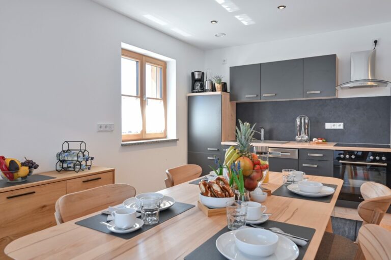 F273D4D5 EB90 42FD B946 852379828C8E 768x511