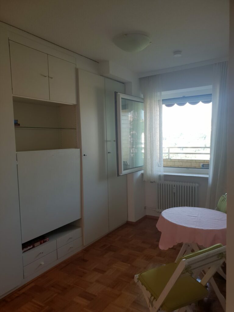 20230622 090156 768x1024