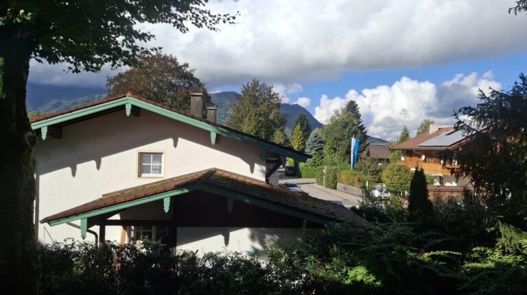 20240929 104807 768x431