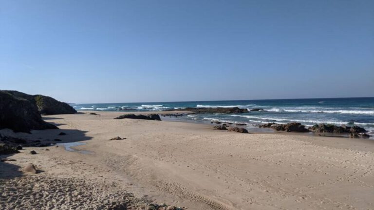 Praia do Malhao 20 minutes drive from the house 768x431