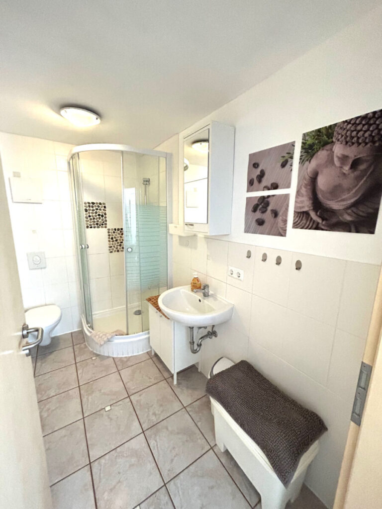 6cff91d28bfecbd684e31ccec3620c80 fit 768x1024