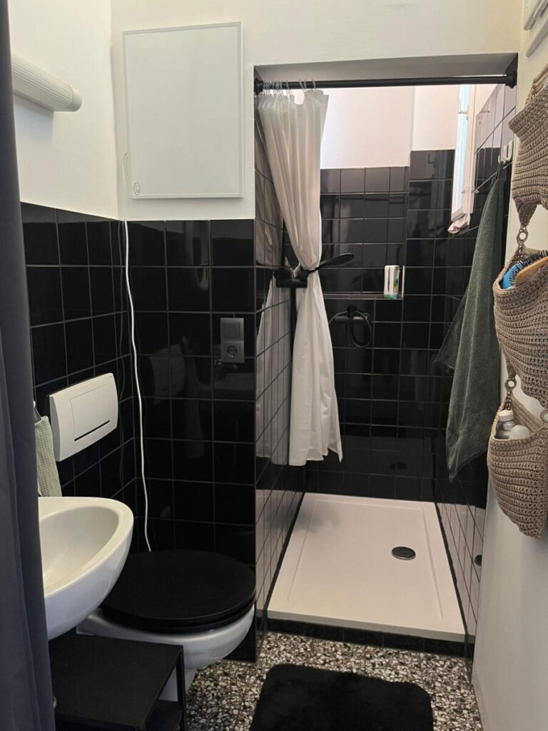 0233e928 73f8 4d1d 97b1 07c669498981 768x1024