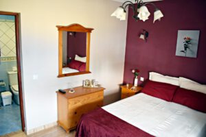 SUITE 1 300x200