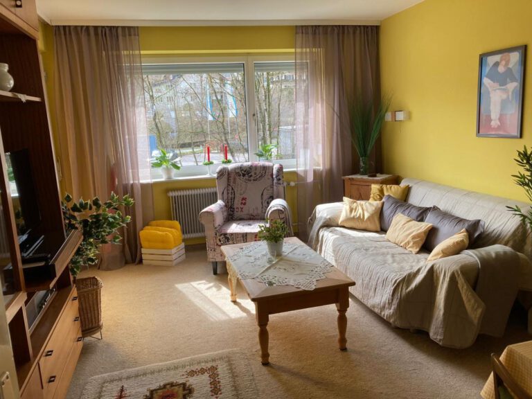 fewo ina mondsee wohnzimmer1 768x576