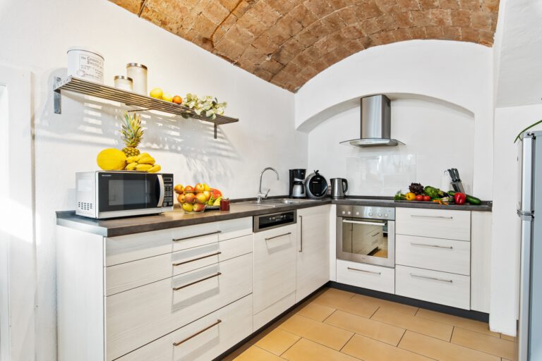 clara kueche 768x512