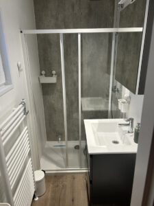 IMG 1145 225x300