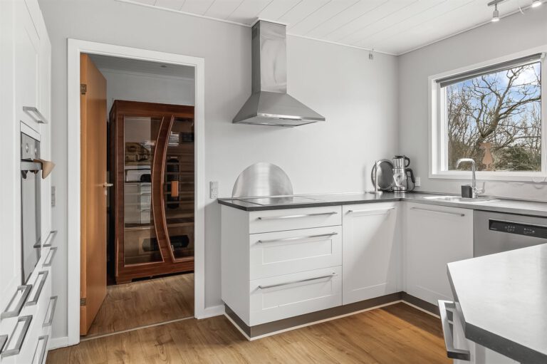 001 29 2264 017 005 768x511