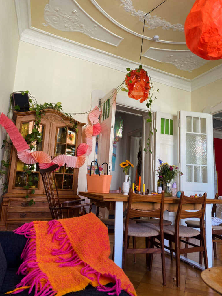 E90CD2CC 2A0F 45B0 8159 758682EFA76A 768x1024