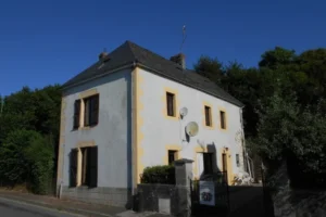 1277 cj 815 ab8ba0982861ce6e65b1 1 300x200