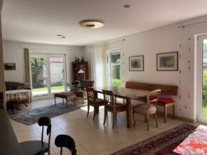 Wohnzimmer 300x225